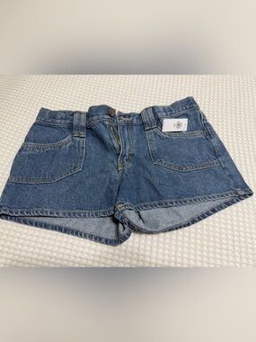NWT - Girl’s Old Navy Medium Blue Denim Shorts